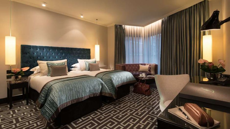 The Fitzwilliam Hotel Belfast Room