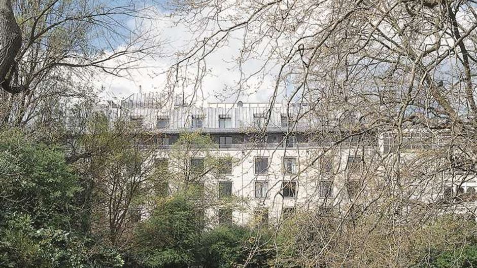 Fitzwilliam Hotel Exterior