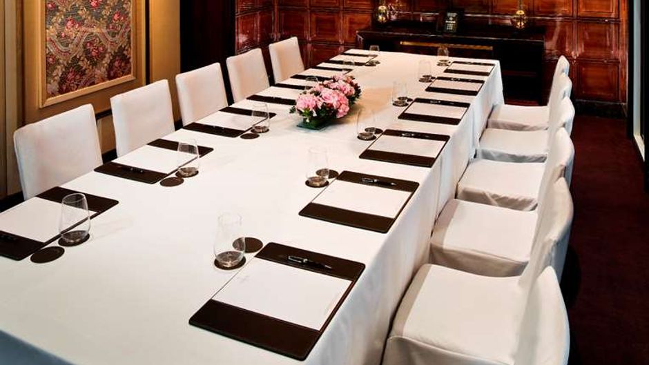 The Fullerton Bay Hotel Singapore Meeting
