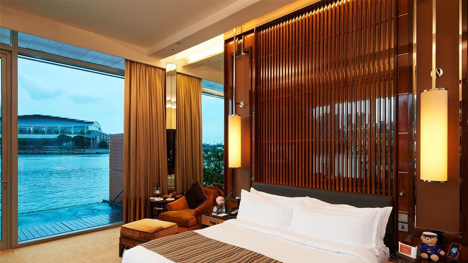 The Fullerton Bay Hotel Singapore Room