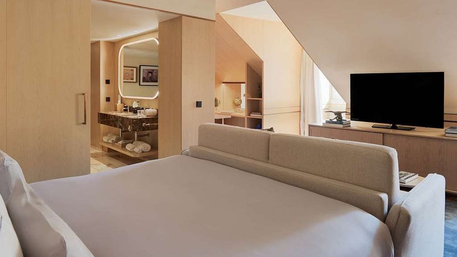 The One Palacio de Anunciada Suite