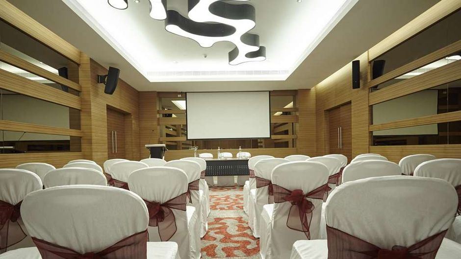 Turyaa Hotel Chennai Restaurant