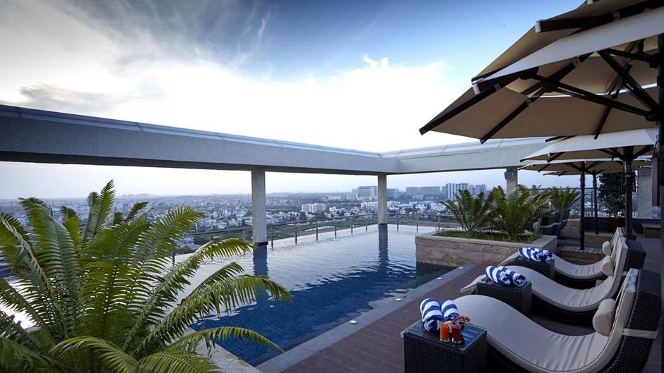 Turyaa Hotel Chennai Pool