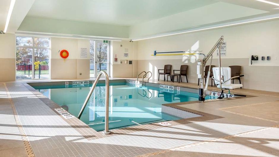 Comfort Inn and Suites Goderich Pool