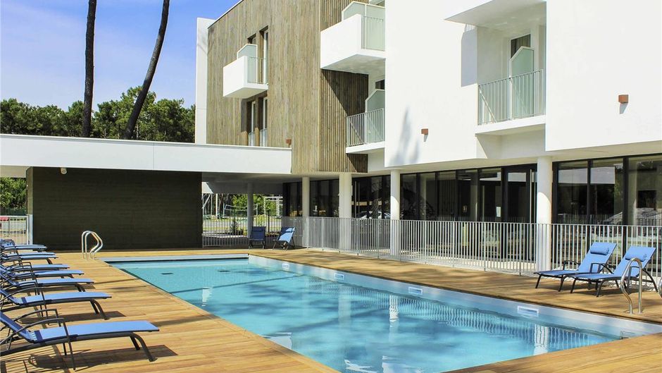 Ibis Styles Arcachon Gujan-Mestras Pool