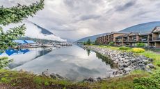 Prestige Lakeside Resort
