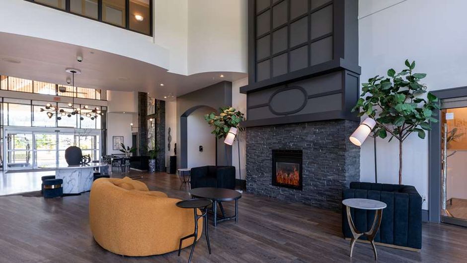Prestige Harbourfront Resort Lobby