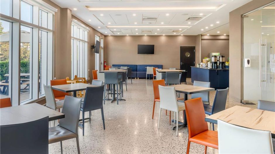 Quality Inn and Suites Mont-Joli Restaurant