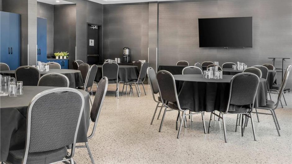 Quality Inn and Suites Mont-Joli Meeting