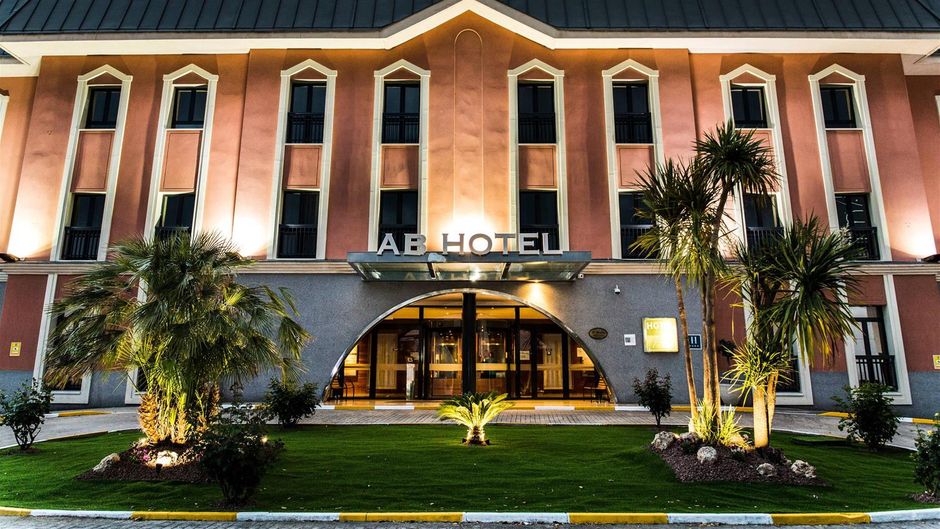 AB Arganda Sercotel Hotel Exterior