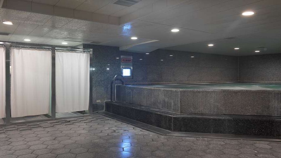 Monarch Plaza Hotel Spa