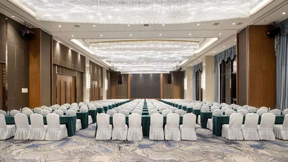 Ramada Plaza by Wyndham Enshi Ballroom