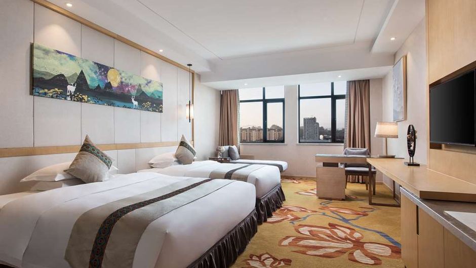 Ramada Plaza by Wyndham Enshi Room