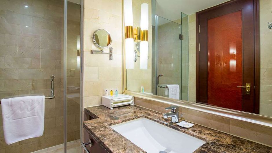 Grand Metropark North York Hotel Room