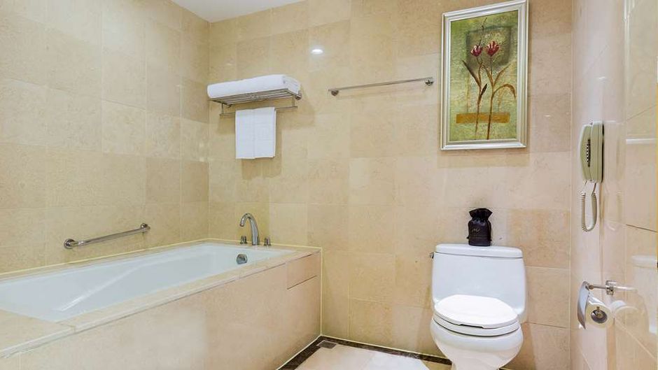 Grand Metropark North York Hotel Suite
