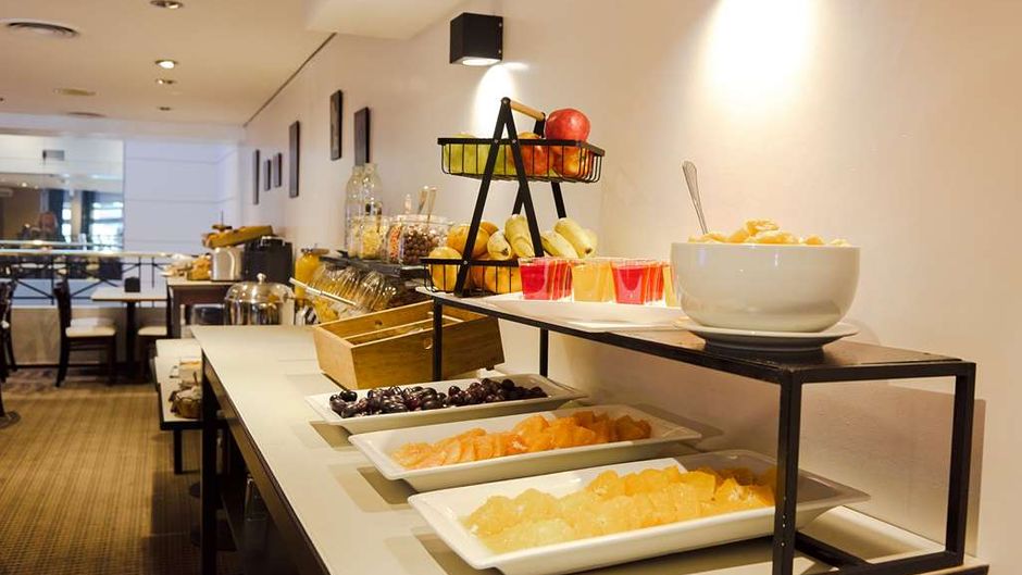 Ramada Buenos Aires Centro Restaurant