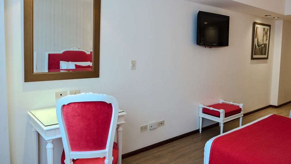 Ramada Buenos Aires Centro Room
