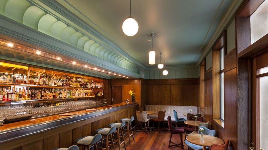 Hotel DeBrett Restaurant