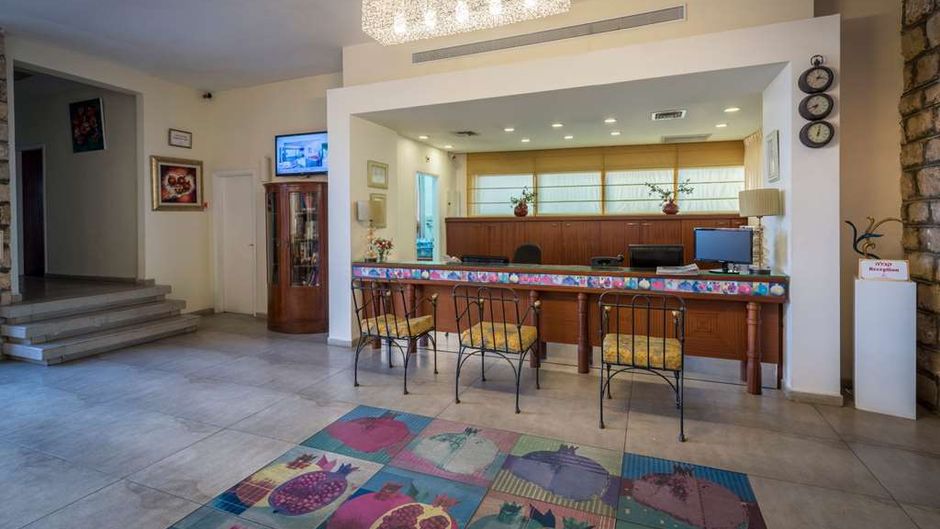 Ruth Zefat Lobby