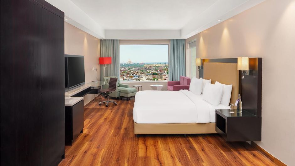 Radisson Hotel Agra Suite