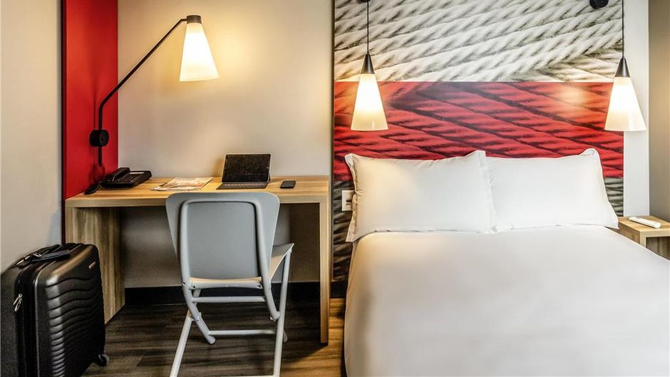 Ibis Palmas Avenida JK Room