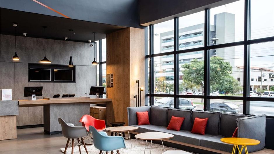 Ibis Palmas Avenida JK Exterior