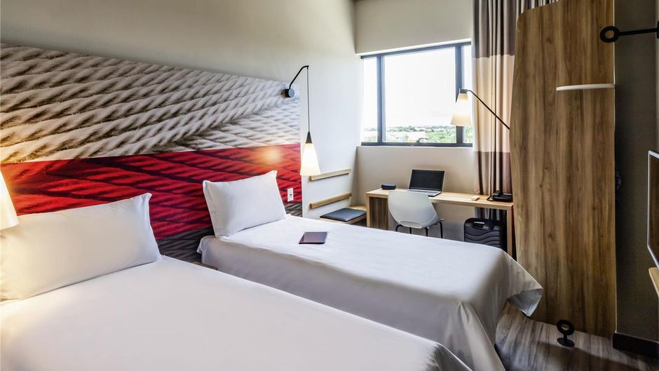 Ibis Palmas Avenida JK Room