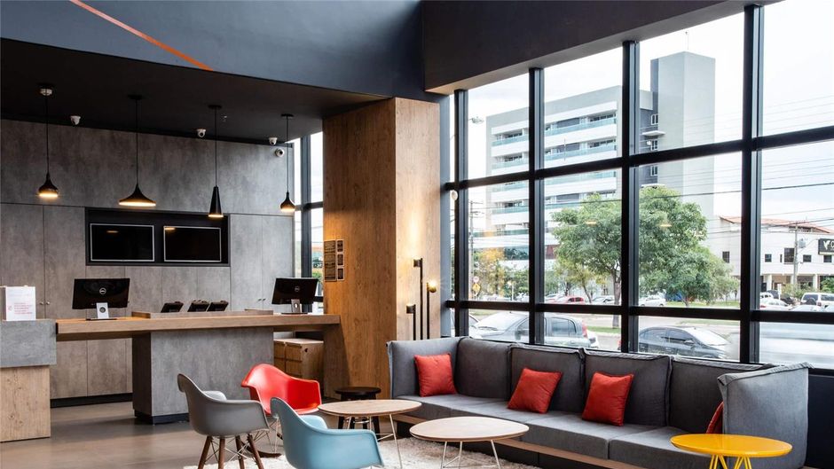 Ibis Palmas Avenida JK Exterior