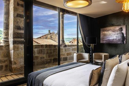 Mercure Figeac Viguier Du Roy
