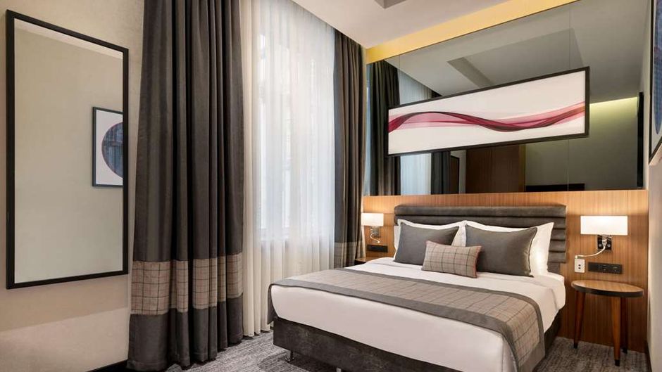 Ramada by Wyndham Budapest City Center Room