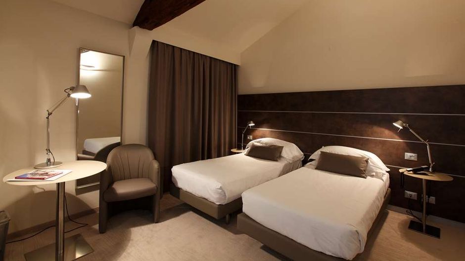 Annunziata Hotel Room