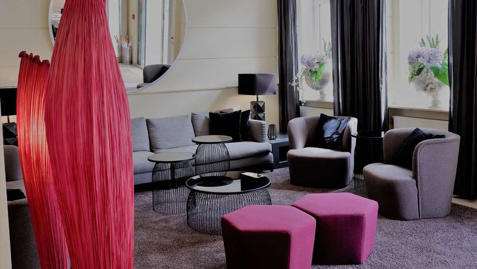 Hamburger Hof Hotel Lobby