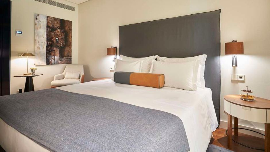 Portobay Flores Room