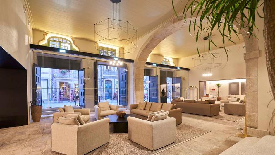 Portobay Flores Lobby