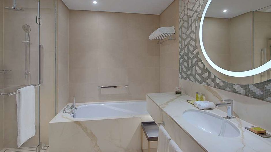 Hilton Doha The Pearl Room