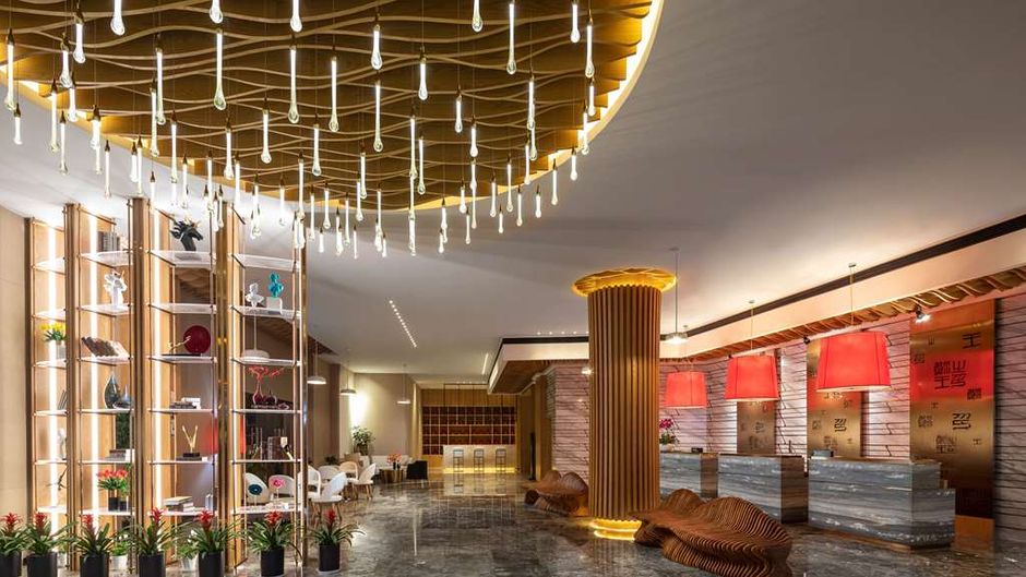 Ramada Encore by Wyndham Kunming Lobby