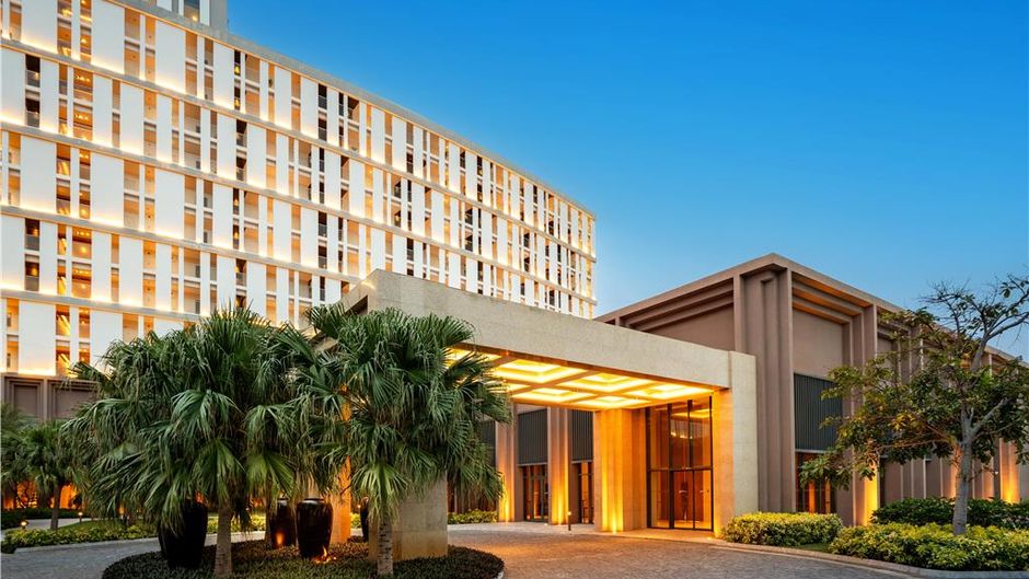 Radisson Blu Resort Cam Ranh Meeting