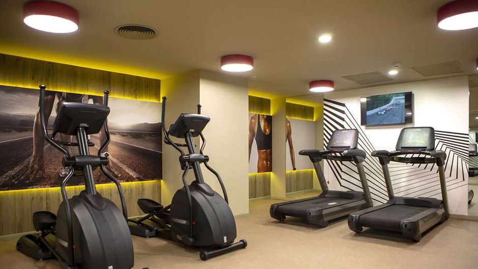 Hotel RIU Plaza Espana Health