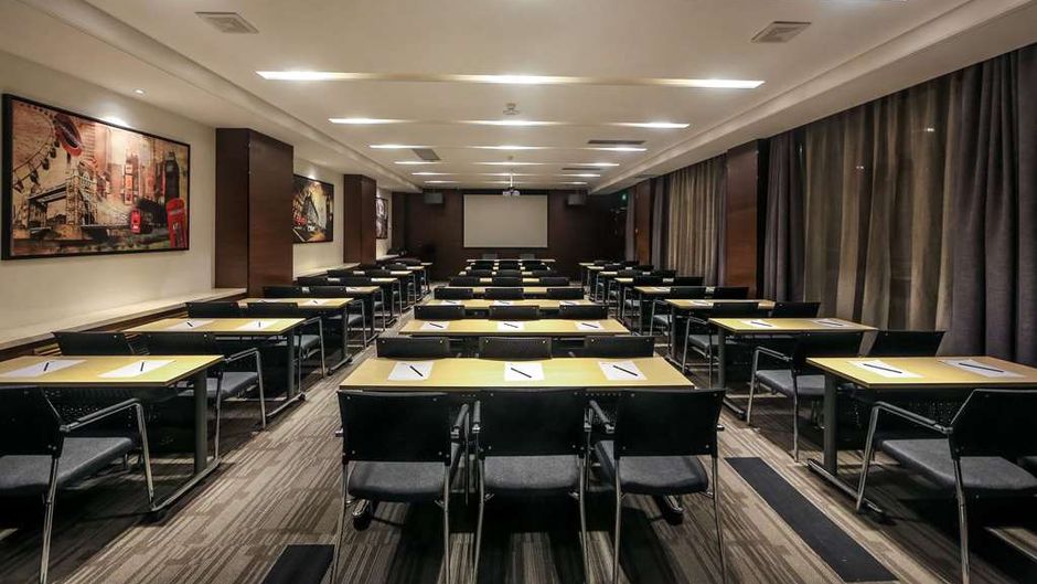 Days Inn by Wyndham Lanzhou Meeting