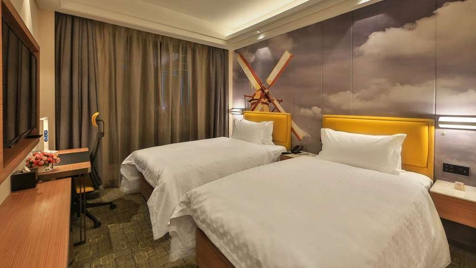 Days Inn by Wyndham Lanzhou Room