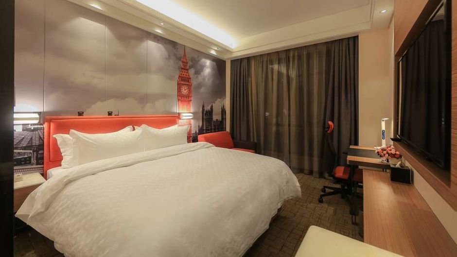 Days Inn by Wyndham Lanzhou Room