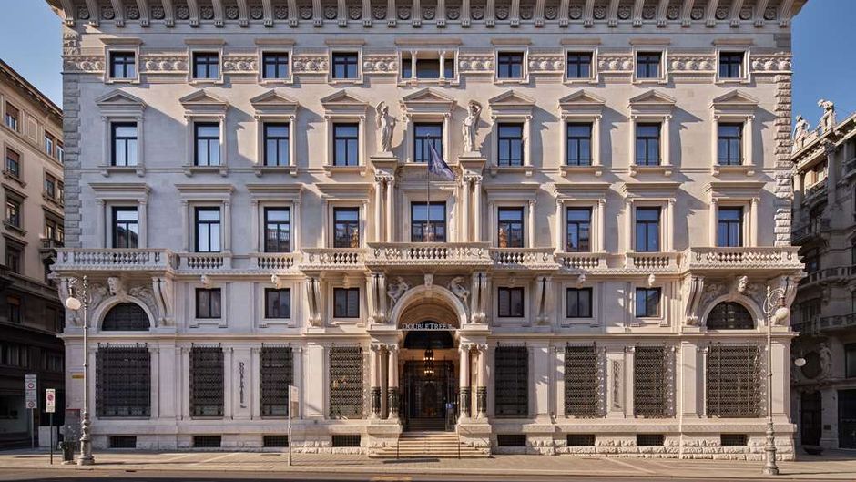 DoubleTree by Hilton Trieste Exterior
