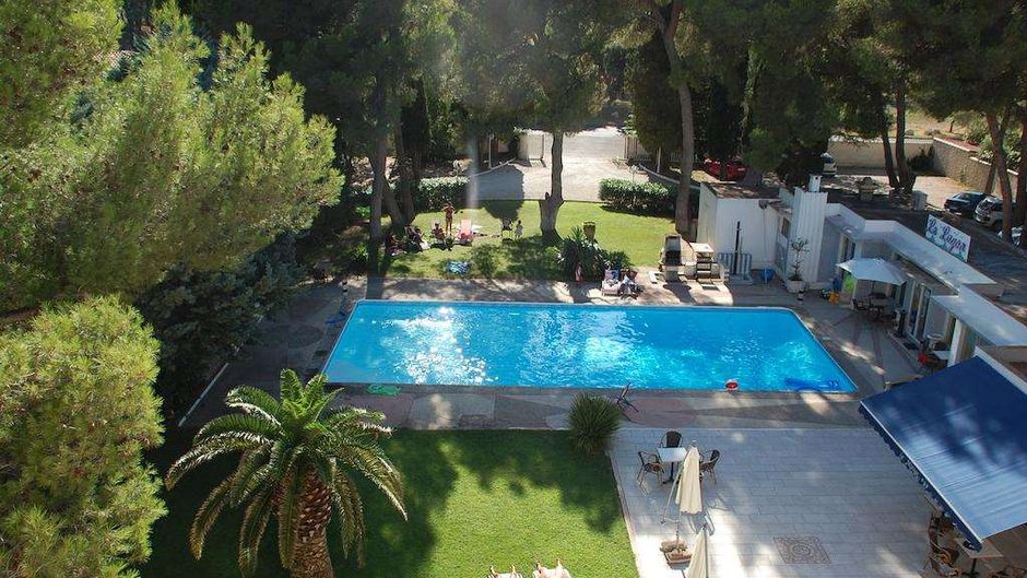 Hotel Le Mirage Pool