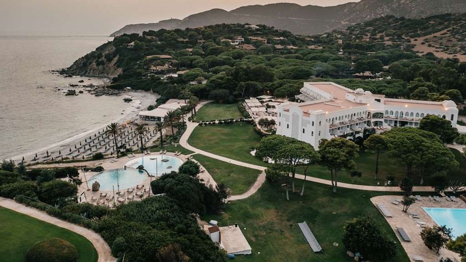 Hotel Capo Exterior