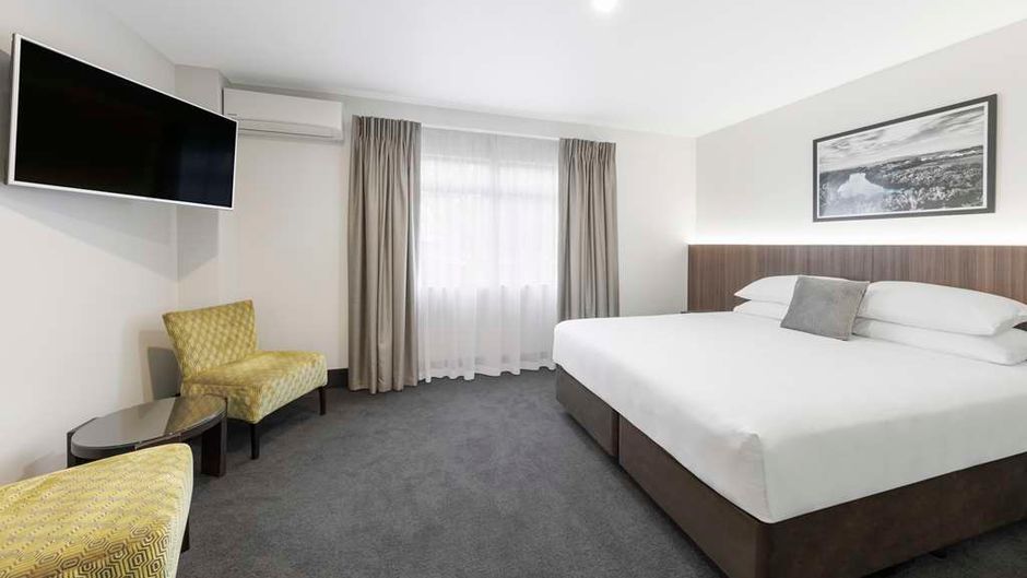 JetPark Hamilton Hotel-Conference Centre Suite