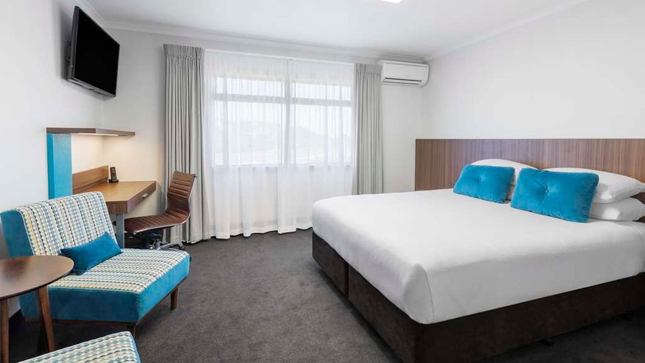 JetPark Hamilton Hotel-Conference Centre Room
