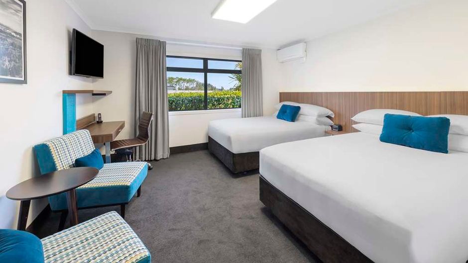JetPark Hamilton Hotel-Conference Centre Room