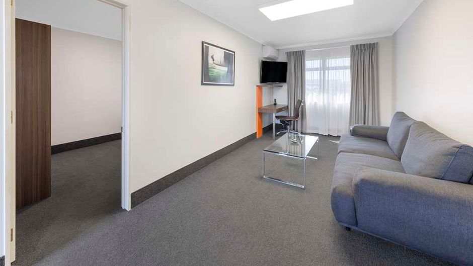 JetPark Hamilton Hotel-Conference Centre Suite