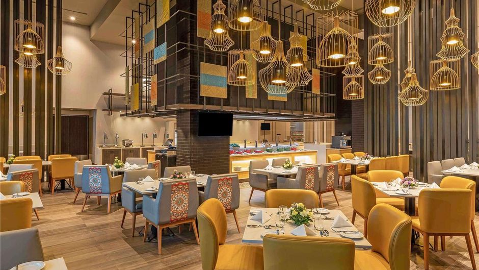 Grand Mercure Gandhinagar Gift City Restaurant