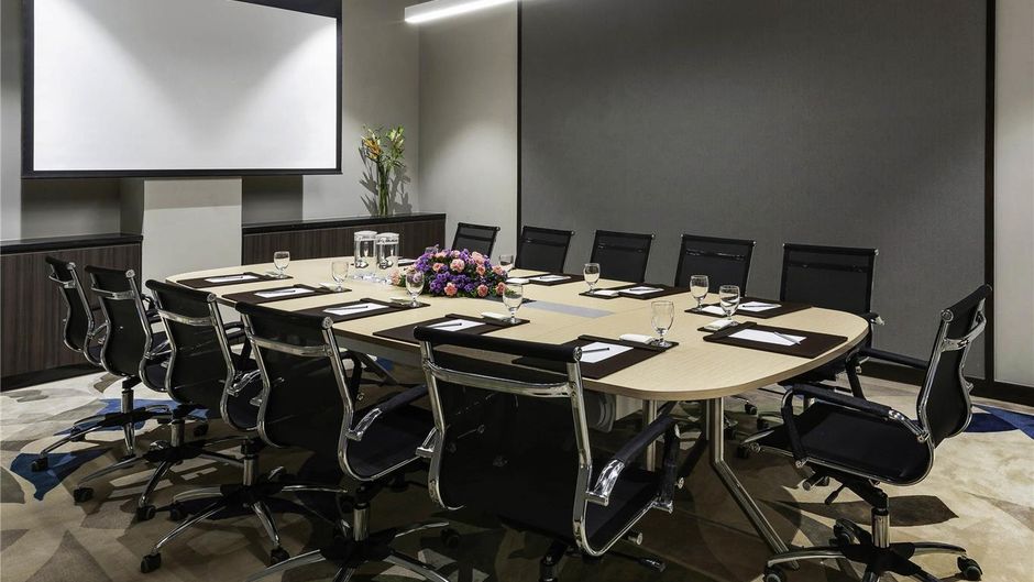Grand Mercure Gandhinagar Gift City Meeting
